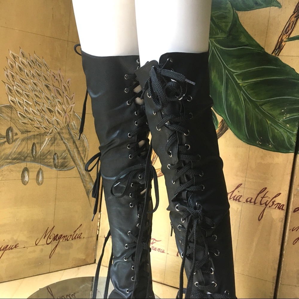 Leather leggings - wear with boots shoes rock it!